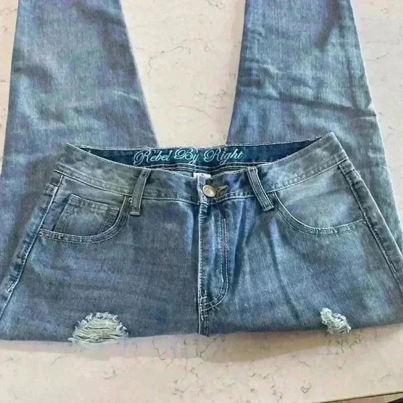 Rebel By Right Jeans - Picture 6 of 8